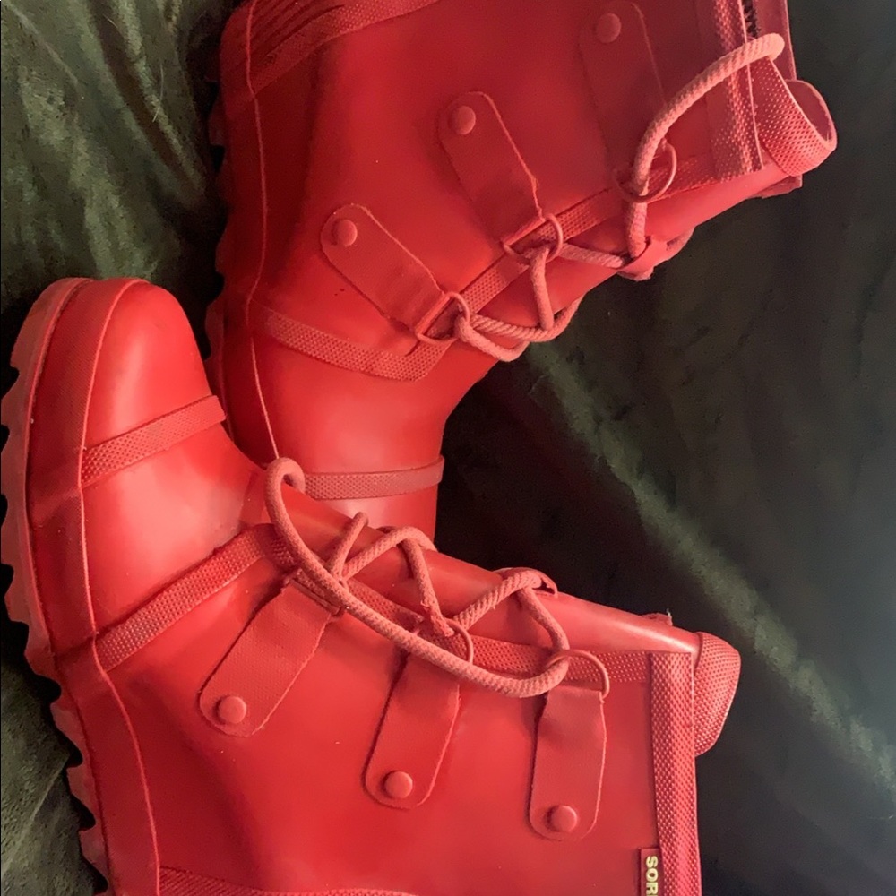 Sorel waterproof boots